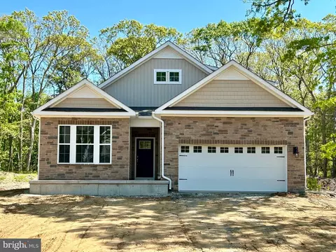 5 Hawks Ridge Ln, Cape May Court House, NJ 08210