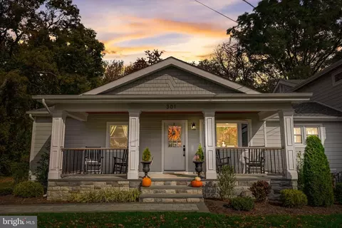 301 Central Ave #A, Cape May, NJ 08204