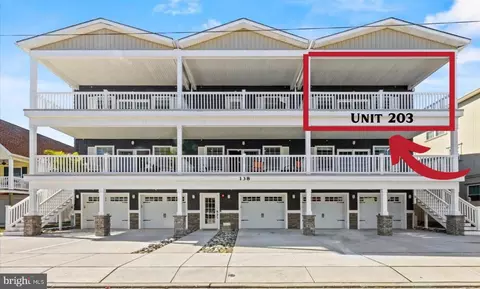 138 E Spicer Ave #203, Wildwood, NJ 08260