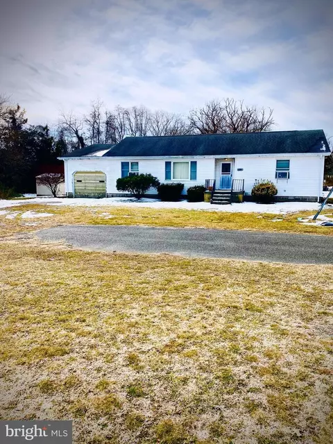 401 Reading Ave, Cape May Court House, NJ 08210