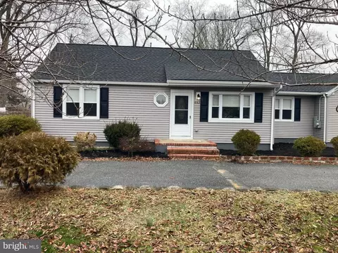 643 Town Bank Rd, Cape May, NJ 08204