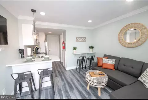 225 E Wildwood Ave #218, Wildwood, NJ 08260