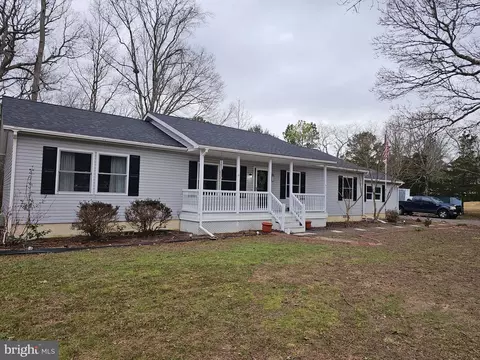 9 Benche Ct, Cape May Court House, NJ 08210