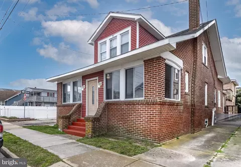 222 W Pine Ave, Wildwood, NJ 08260