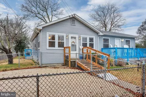 202 Spruce Ave, Villas, NJ 08251