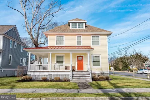 412 Pacific Ave, Cape May, NJ 08204