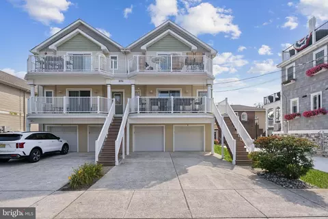 206 E Magnolia Ave #B, Wildwood, NJ 08260