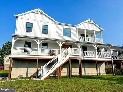1 Columbia St, Villas, NJ 08251