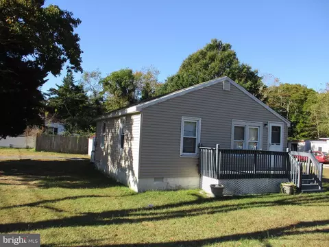 107 Indian Trail Rd, Cape May Court House, NJ 08210