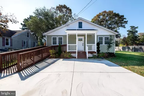 214 E Weber Ave, Villas, NJ 08251