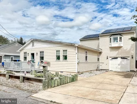 9 Maryland Ave, Villas, NJ 08251