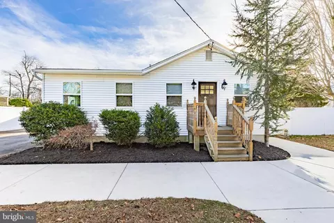 24 Park Ave, Villas, NJ 08251