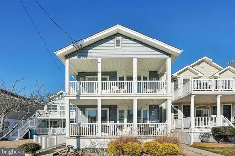2144 Asbury Ave, Ocean City, NJ 08226