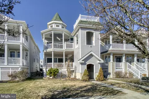 242 Simpson Ave, Ocean City, NJ 08226
