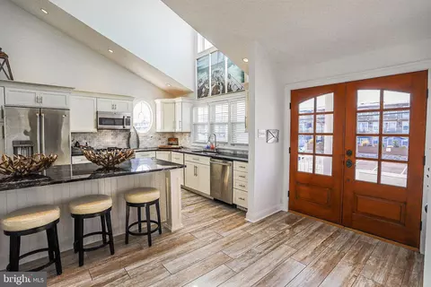 285 78th St, Avalon, NJ 08202 photo 5