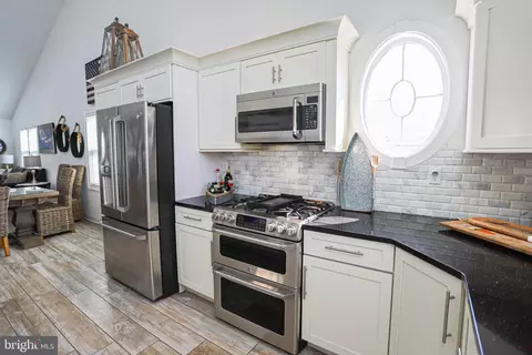 285 78th St, Avalon, NJ 08202 photo 10