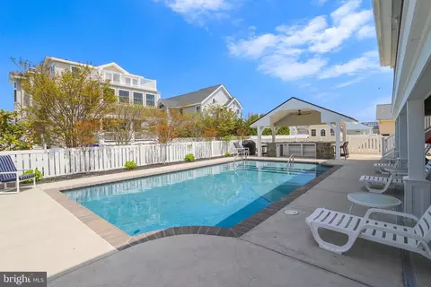 285 78th St, Avalon, NJ 08202 photo 3