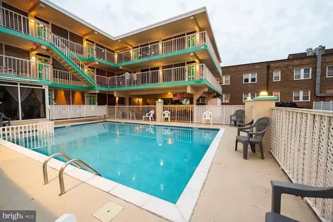 3110 Atlantic Ave #306, Wildwood, NJ 08260