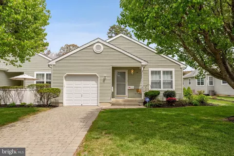 132 Lee Ln, Cape May Court House, NJ 08210