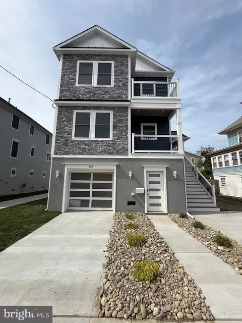 108 E 16th Ave, Wildwood, NJ 08260