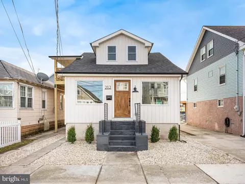 212 W 13th Ave, Wildwood, NJ 08260