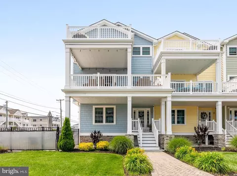 2410 S Surf Ave, North Wildwood, NJ 08260