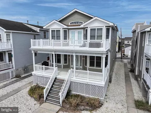 3140 42 Simpson Ave #2 TOP, Ocean City, NJ 08226