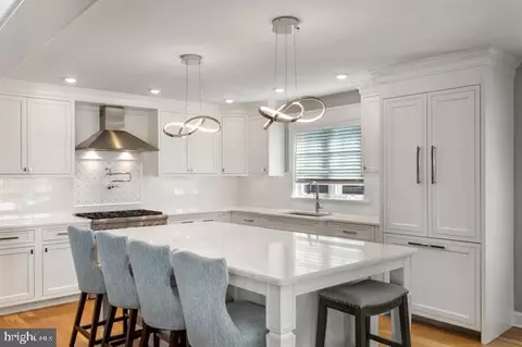 Kitchen - 1005 Dune Dr, Avalon, NJ 08202 photo 1 of 3