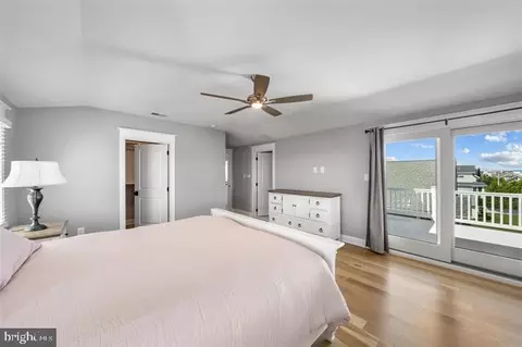 Bedroom - 1005 Dune Dr, Avalon, NJ 08202 photo 11 of 13