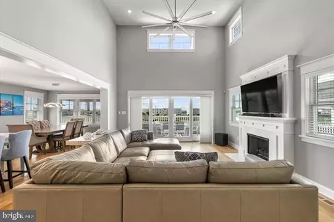 Living - 1005 Dune Dr, Avalon, NJ 08202 photo 1 of 1