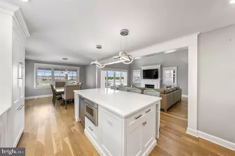 Kitchen - 1005 Dune Dr, Avalon, NJ 08202 photo 3 of 3