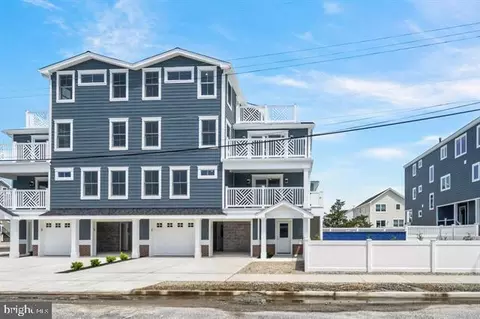 293 24th St, Avalon, NJ 08202