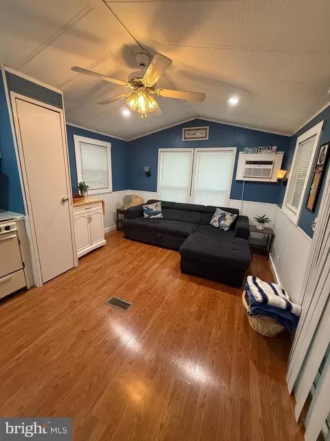 515 Corson Tavern Rd UNIT J-3, Ocean View, NJ 08230