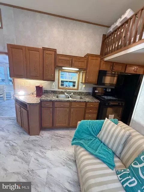 515 Corson Tavern Rd #H-61, Ocean View, NJ 08230