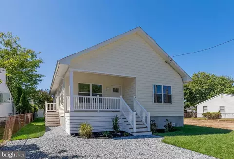 206 Frances Ave #A, Villas, NJ 08251