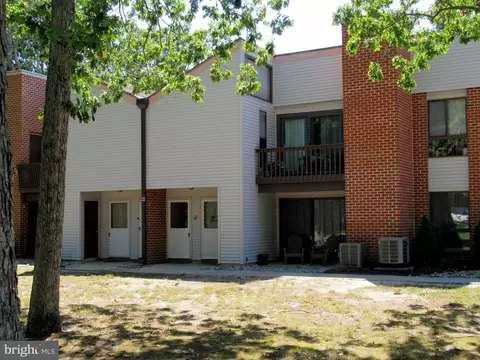 23 Siegtown Rd #7C, Cape May Court House, NJ 08210