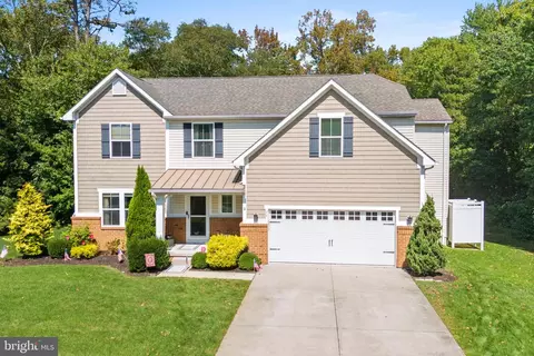 24 Seagrove Ave, Cape May Court House, NJ 08210