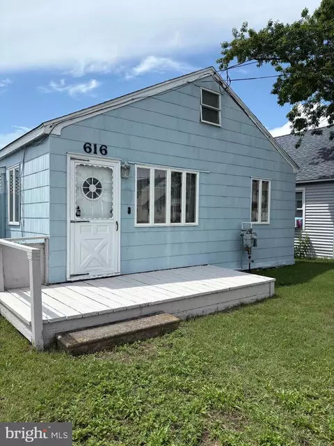616 W Spruce Ave, North Wildwood, NJ 08260