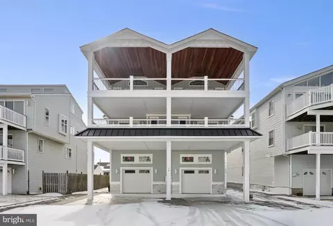 34 73rd St #EAST, Sea Isle City, NJ 08243