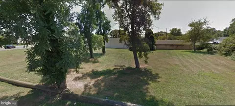 999 Bayshore Rd, Villas, NJ 08251