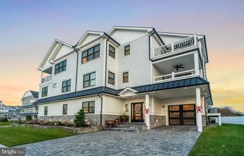 901 S Commonwealth #SOUTH, Strathmere, NJ 08248