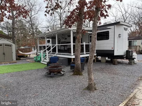 515 Corson Tavern Rd #I-18, Ocean View, NJ 08230