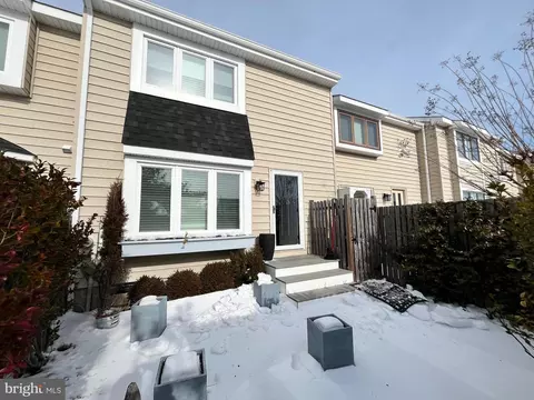 285 14th St, Avalon, NJ 08202