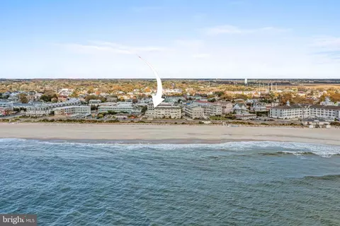 217 Beach Ave #214, Cape May, NJ 08204