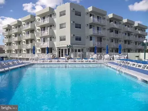 225 E Wildwood Ave #407, Wildwood, NJ 08260