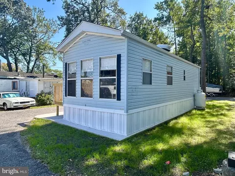 104 S 5th St #39, Rio Grande, NJ 08242