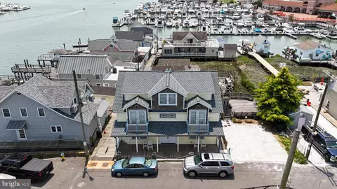 704 W Rio Grande Ave, Wildwood, NJ 08260