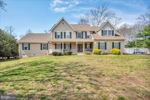 6 Hilltop Dr, Marmora, NJ 08223