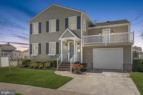 10033 Corinthian Dr, Stone Harbor, NJ 08247