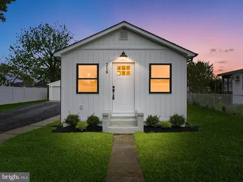 218 Woodland Ave, Villas, NJ 08251